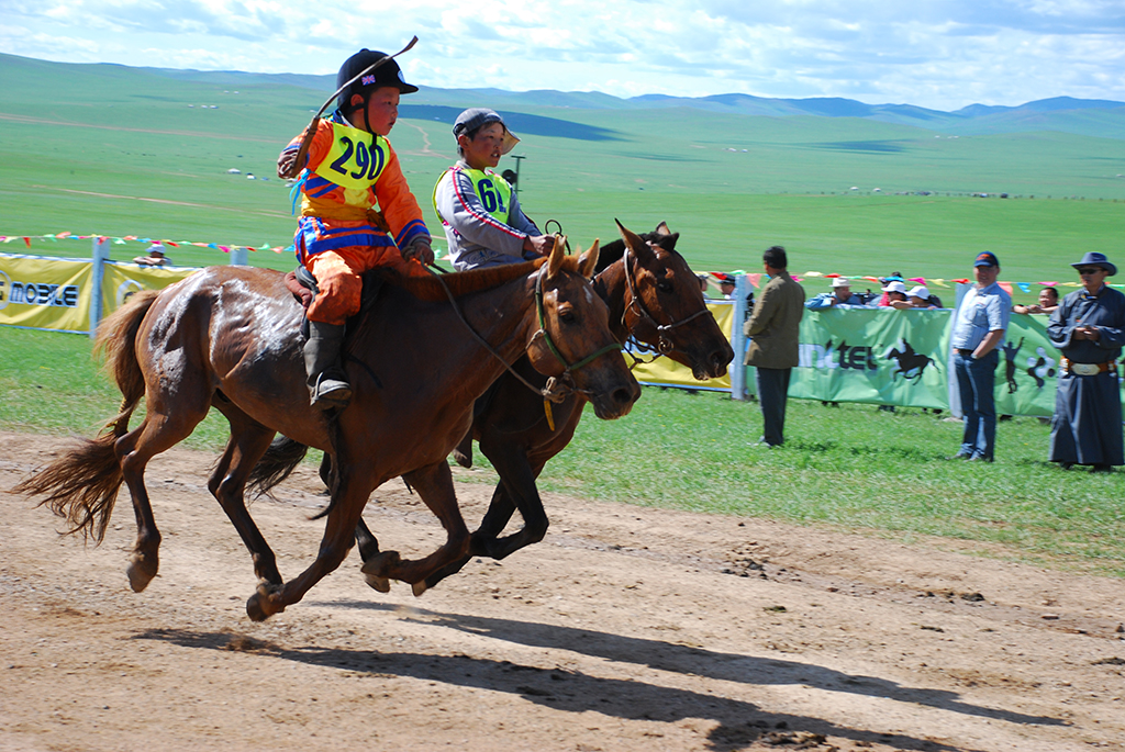 Tour Mongolia- naadam festival (37)